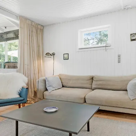 Feriehus Cozy In With Kitchen