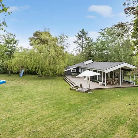 Cozy In With Kitchen * Græsted